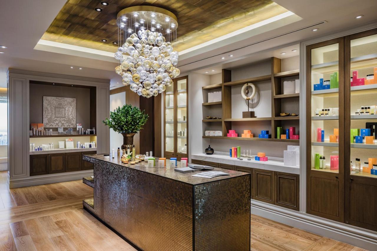 فندق Rosewood بنوم بنه المظهر الخارجي الصورة