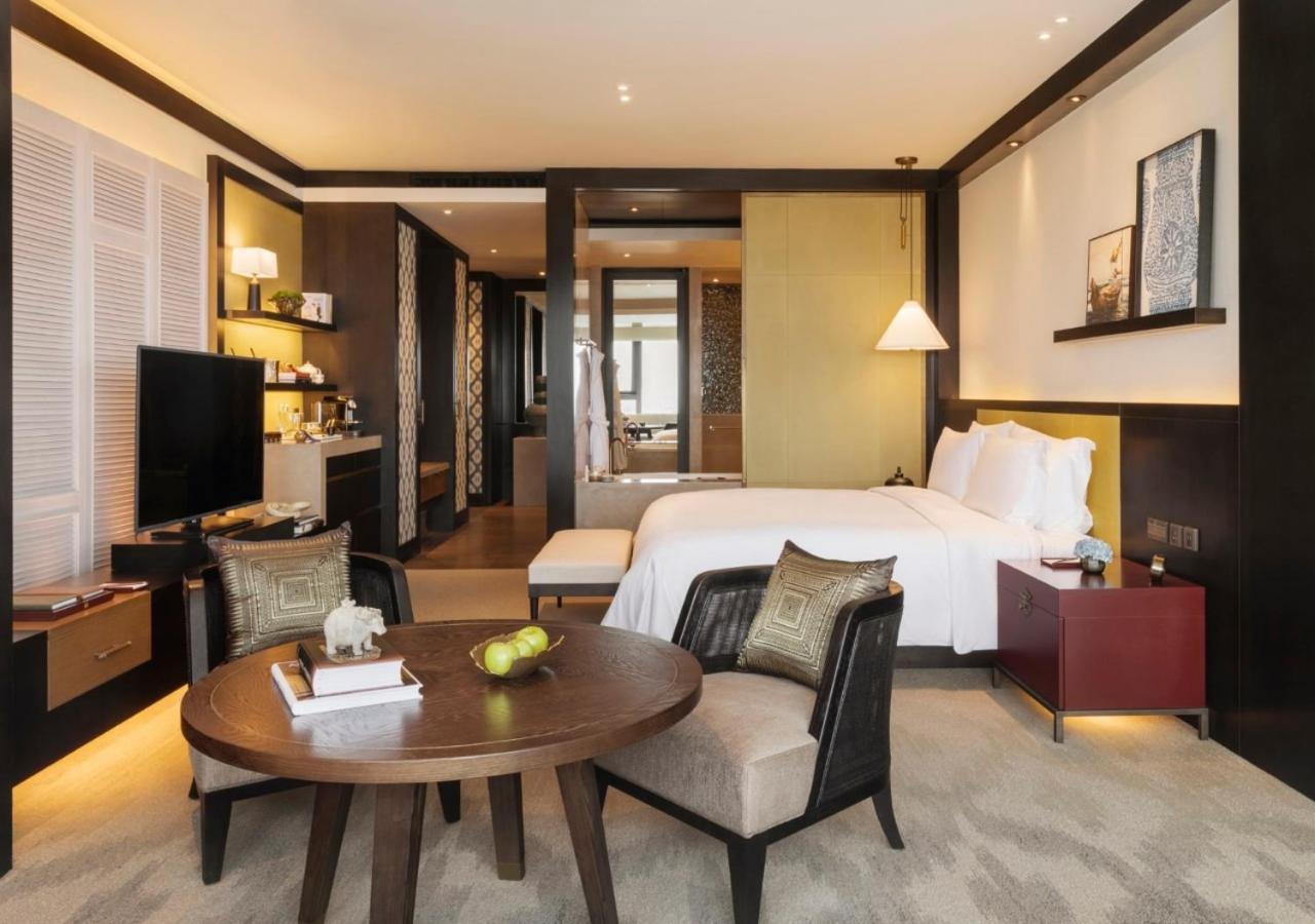 فندق Rosewood بنوم بنه المظهر الخارجي الصورة